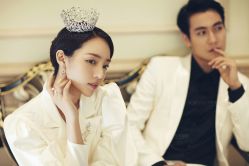 -雪中彩影婚纱摄影·微光艺术中心