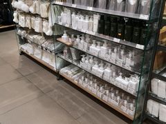 -MUJI无印良品(西湖银泰城店)