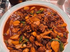 -乡村馕坑肉·烧烤·新疆菜·本地人更爱吃(阿勒泰首店)
