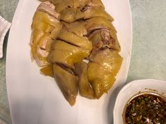 白切阉鸡-壮乡楼民俗文化苑(李宁体育园店)