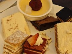 -岷山饭店-芝芝自助餐厅