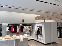 -ZARA(世贸天阶店)