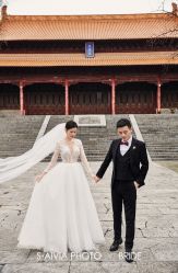 -雪中彩影婚纱摄影·微光艺术中心