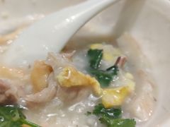 广州荔湾艇仔粥-悦满楼·西关名点·湛江名菜(航空综合大厦店)