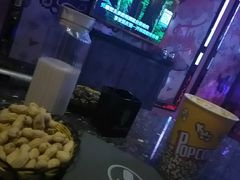 -范特西FANTASY量贩式KTV(民主广场店)