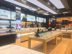 -LOHO眼镜(北京朝北大悦城店)