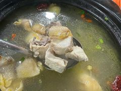 -范饭椰林川湘味海鲜·椰子鸡(三亚湾椰梦长廊店)