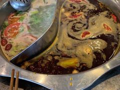 -重庆风光老灶火锅城(同德广场店)