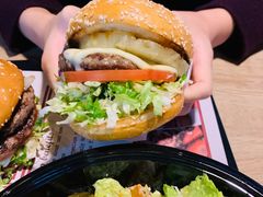 -The Habit Burger Grill 哈比特汉堡(复兴soho店)