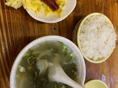 标配酸菜猪杂汤饭-陈记汤饭(水巷口店)