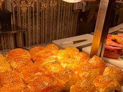 -怡豪大饭店·银顶旋转餐厅