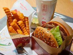金尊肉酱安格斯厚牛堡-麦当劳(光新乐购店)