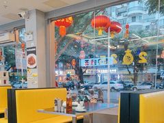 -蚝美人·生蚝海鲜烧烤(茶花园店)