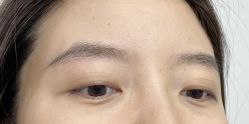 -一个差评成就的纹眉店