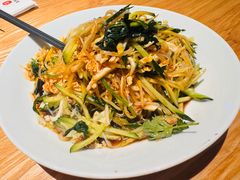 -关东小磨东北菜(上海长风大悦城店)