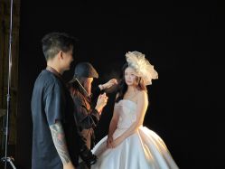 -乐派诗婚纱摄影