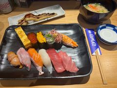-沼津魚がし鮨(御殿場アウトレット店)