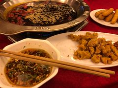 -山城年华老火锅(玉林店)