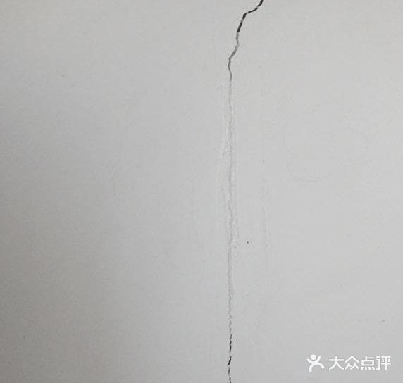 墙面挂网=不开裂?为什么要挂网?