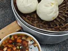 牛肉胡萝卜包子-胡家包子·清真(大众巷店)