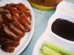 尊贵烤鸭-六和聚传统烤鸭.天津菜(和平店)