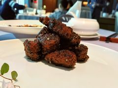 沪市牛肉粒-屋里厢上海菜馆