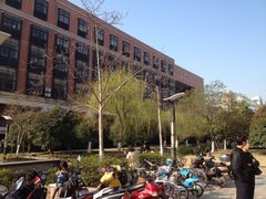 iphone_upload_pic-杭州电子科技大学(下沙校区)