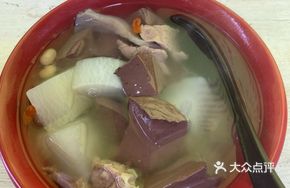 Duck Blood and Pig Lung Soup