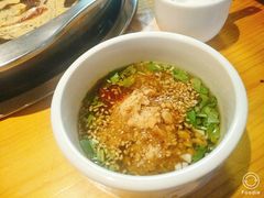 -何氏串串香火锅(翠亨店)