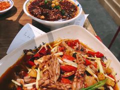 -肖四女乐山跷脚牛肉(世博源店)