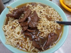 沙爹牛肉公仔面-金凤茶餐厅(湾仔店)