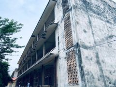 -吐斯廉屠杀博物馆