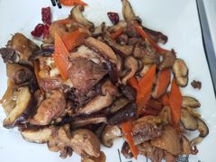 -宾朋海鲜美食餐厅·特色美食(兴海路店)