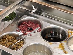 -成都你六姐·牛肉冒菜(信泰中心商场店)