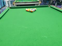 -中8台球俱乐部(龙跃大厦店)