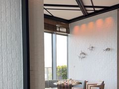 -瑰丽酒店·海吧·天际下午茶·现场DJ·天台酒吧
