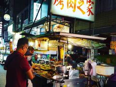 -六合夜市