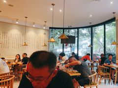 大堂-镇南锅盖面馆(解放路店)