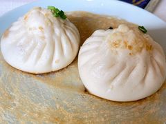 蟹粉小笼包-夜上海(新天地店)