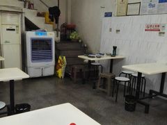 大堂-炬龙牛肉店(新华店)