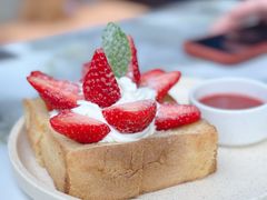 草莓奶油吐司-Grande A'moo(上海万象城店)