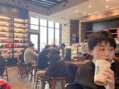 -星巴克臻选(武汉经开永旺梦乐城店)
