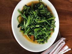 -俺家菜馆(百里峡店)