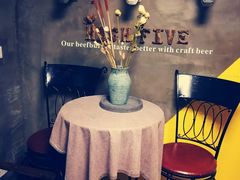 -HIGH FIVE哈福手工汉堡(桂林路店)