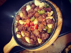 -老东镇啤酒屋海鲜加工·蒸汽海鲜·海鲜烧烤(台东店)