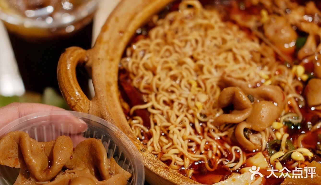 南宁也有敲好吃的肥肠鸡啦/人均才50r‼️