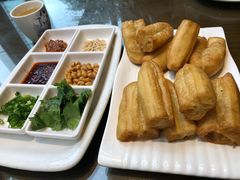 稀豆油条-福照楼汽锅鸡·云南菜(护国路店)