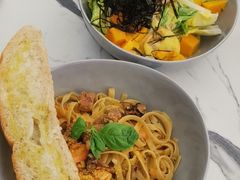 -The Sunny Side Cafe Station 1