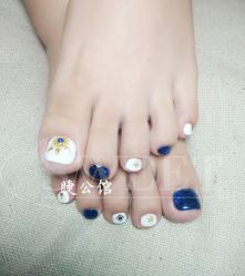 -睫乐园•睫公馆•美睫美甲沙龙