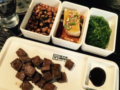 -HIHE Bistro·Oyster Bar(华熙live店)